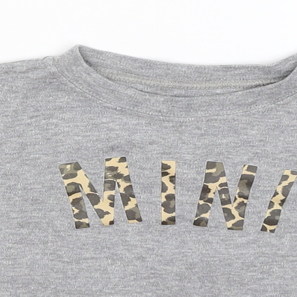 Preworn Baby Grey   Basic T-Shirt Size 6-9 Months  - Mini