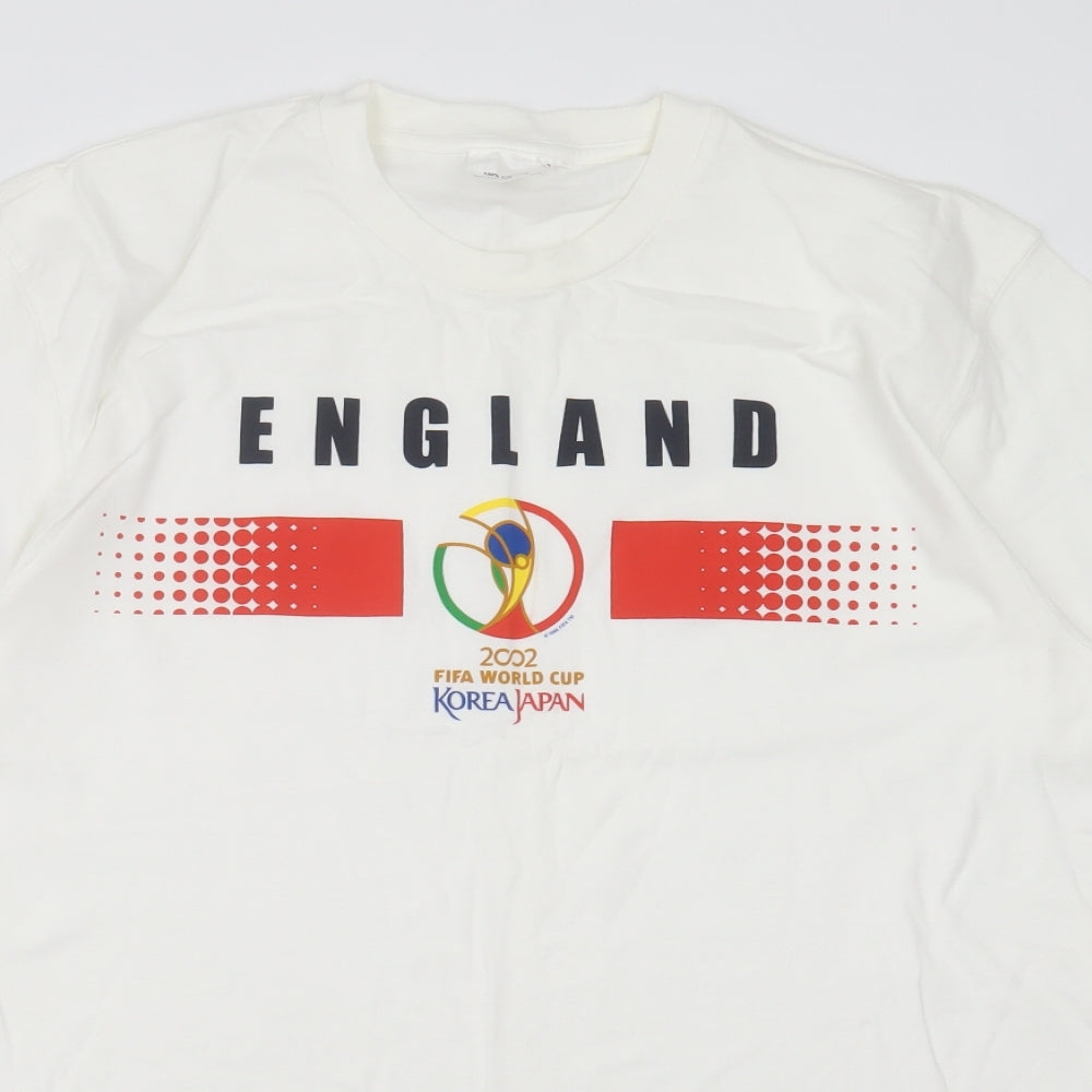 Preworn Mens White    T-Shirt Size L  - england world cup 2002