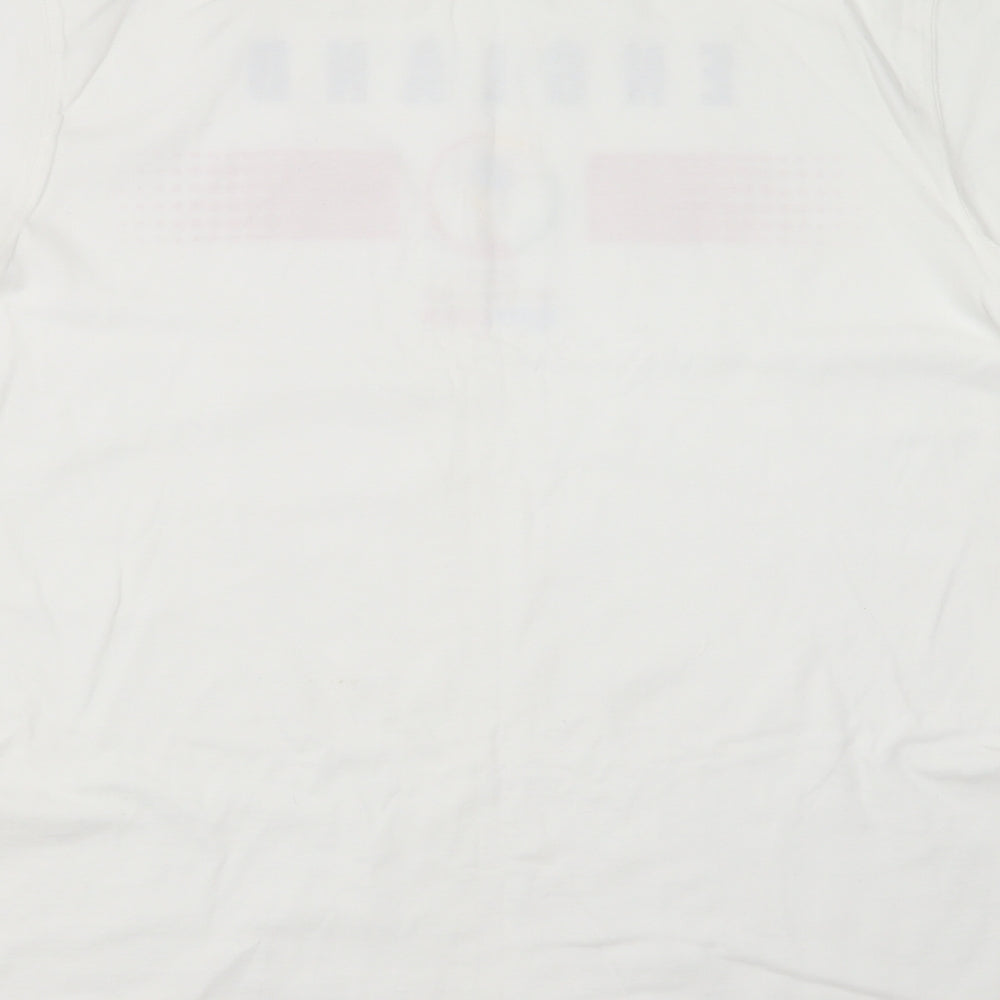 Preworn Mens White    T-Shirt Size L  - england world cup 2002