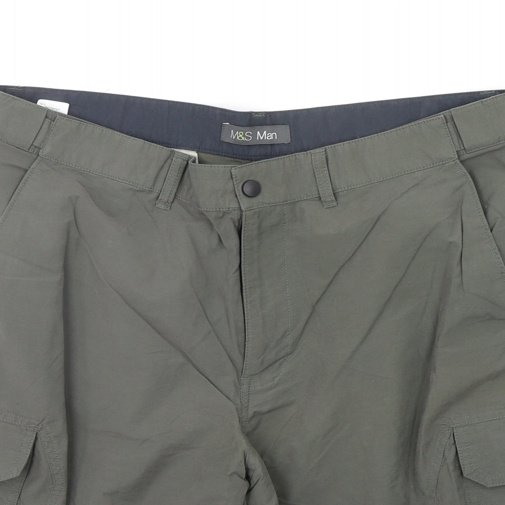 Marks and Spencer Mens Gold   Chino Shorts Size 36 in