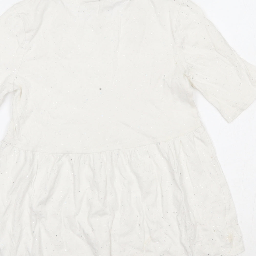 Gap Girls White   Basic T-Shirt Size 8 Years