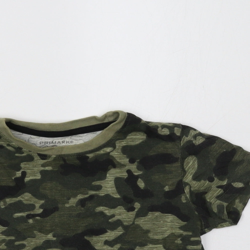 Primark Boys Green Camouflage  Basic T-Shirt Size 2 Years