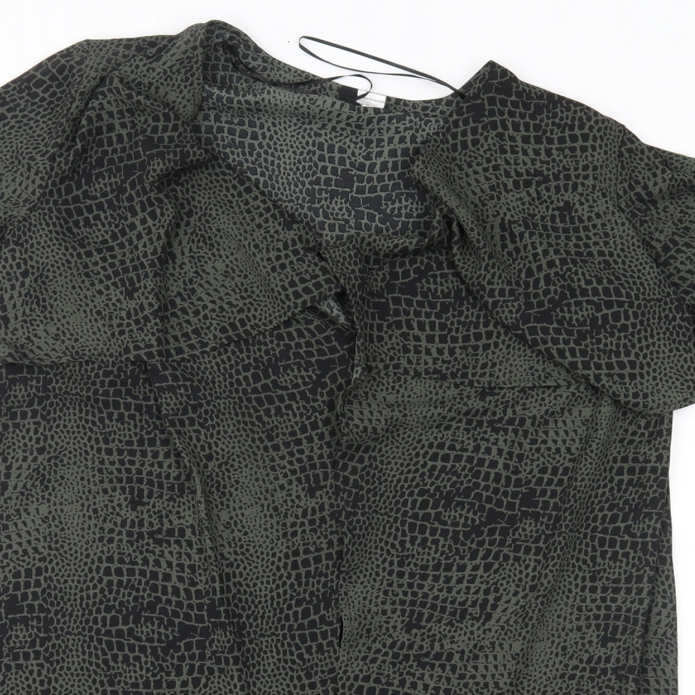 H&M Womens Green Animal Print  Wrap Blouse Size 8