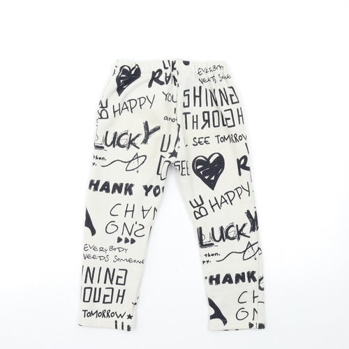 Preworn Girls White Geometric  Sweatpants Trousers Size 7 Years