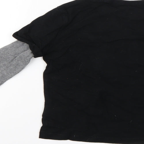 Gap Boys Multicoloured   Basic T-Shirt Size 5 Years
