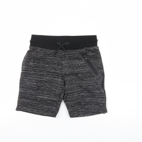 Primark Boys Black Herringbone  Sweat Shorts Size 6 Years