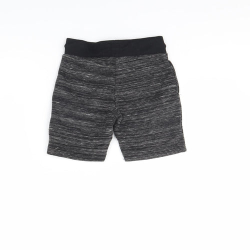 Primark Boys Black Herringbone  Sweat Shorts Size 6 Years