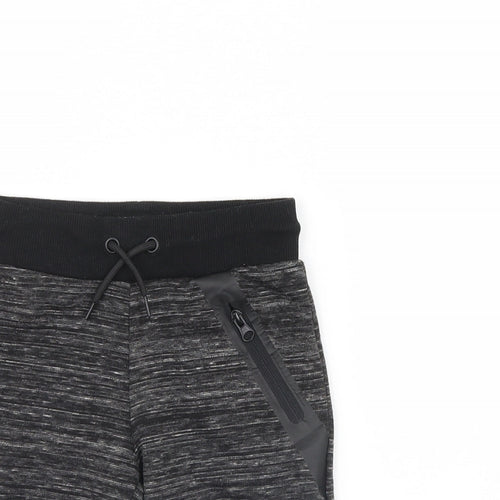 Primark Boys Black Herringbone  Sweat Shorts Size 6 Years