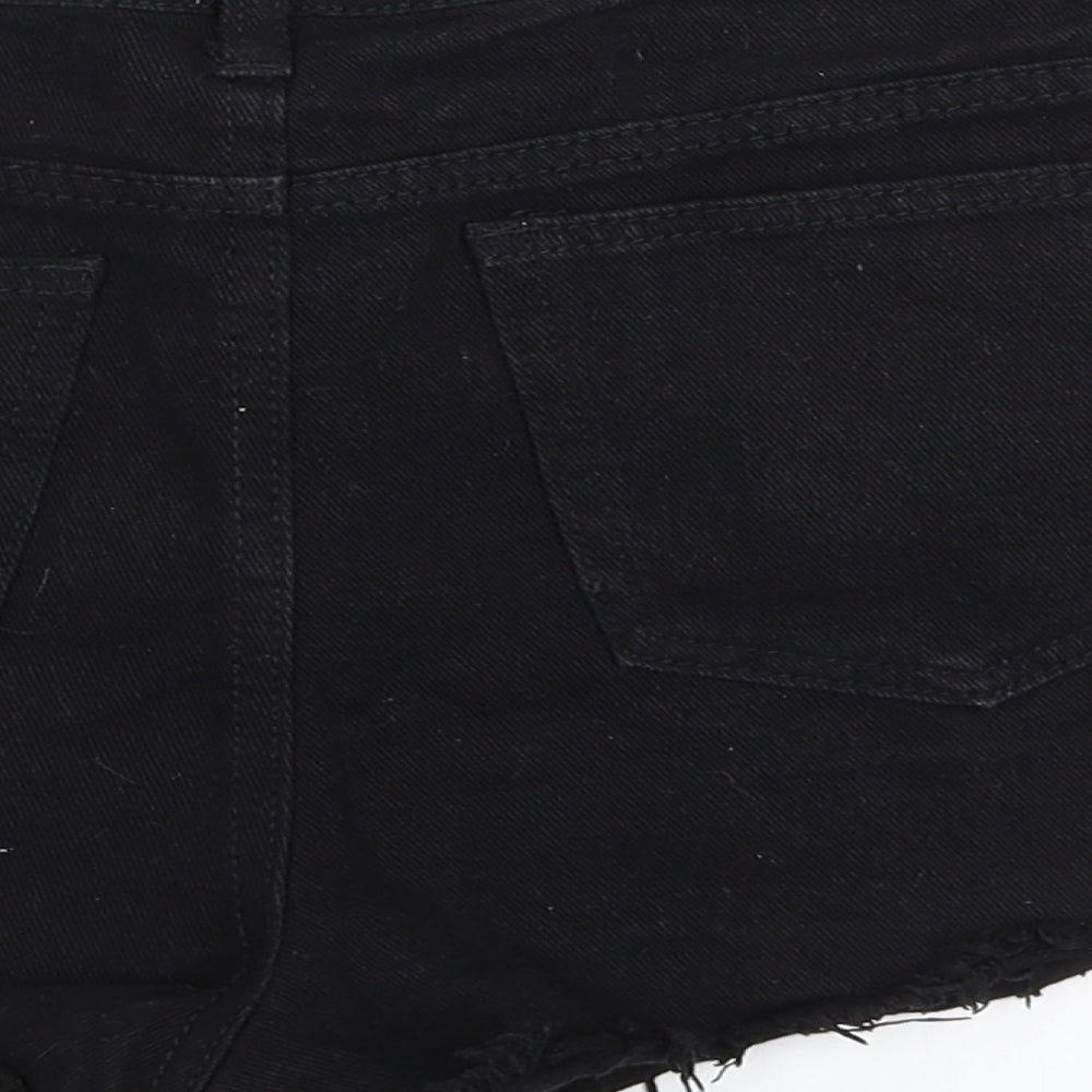 Pretty Little Thing Womens Black   Hot Pants Shorts Size 4