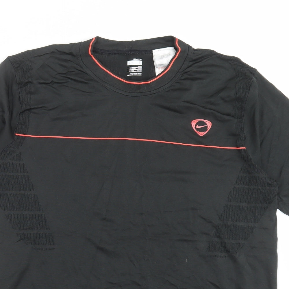 Nike Mens Black   Basic T-Shirt Size L