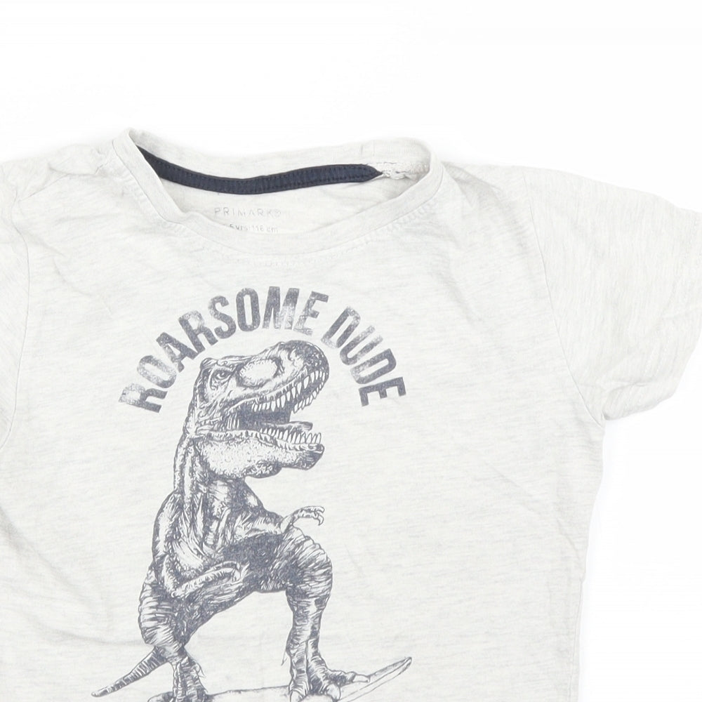 Primark Boys Beige  Rayon Basic T-Shirt Size 5 Years