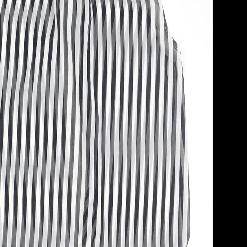Tammy Girls Black Striped  Basic Button-Up Size 16 Years