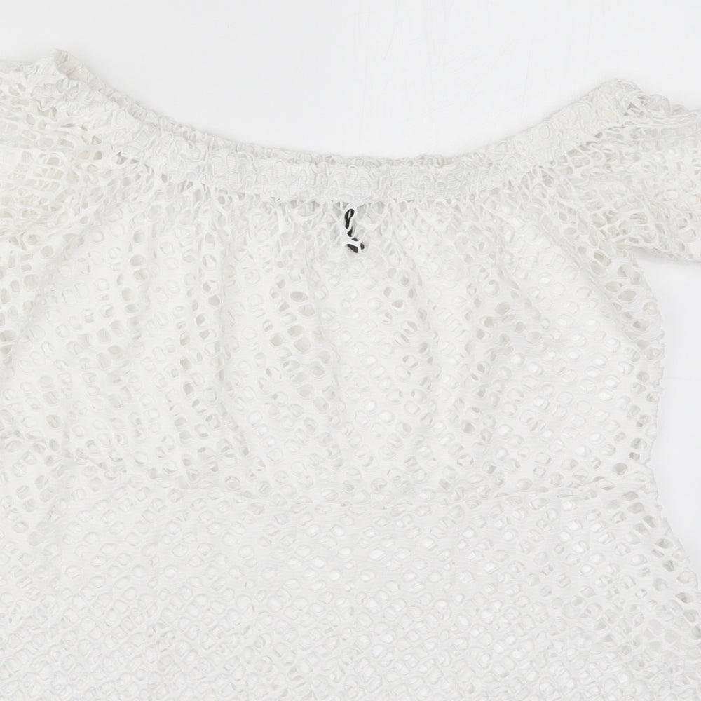 Boohoo Womens White   Basic Blouse Size L  - Cut Out