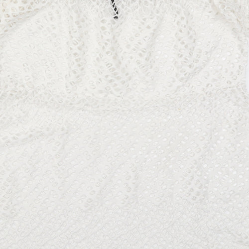 Boohoo Womens White   Basic Blouse Size L  - Cut Out