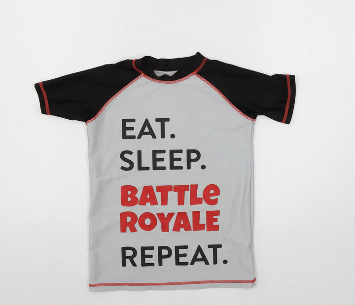 Preworn Boys Grey Geometric Basic T-Shirt Size 12 Years - Battle Royal