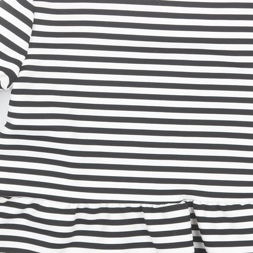 Preworn Girls Black Striped  Cardigan Jumper Size 4 Years