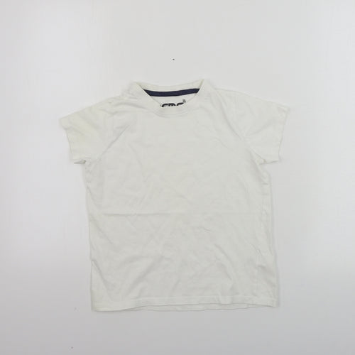 Demo Boys White   Basic T-Shirt Size 7-8 Years