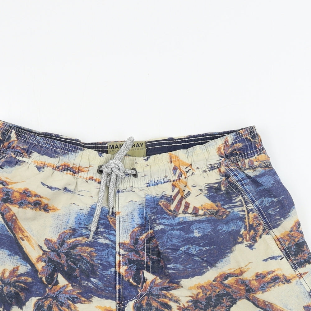 MANTARAY     Mens Blue Floral  Bermuda Shorts Size M