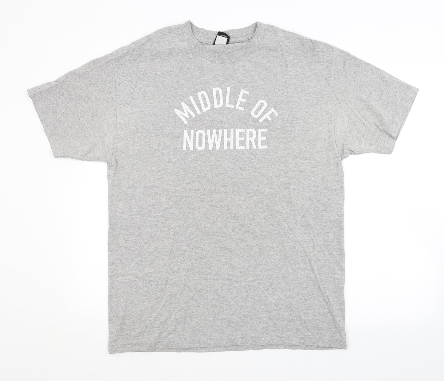 Preworn Mens Grey    T-Shirt Size L  - MIDDLE OF NOWHERE