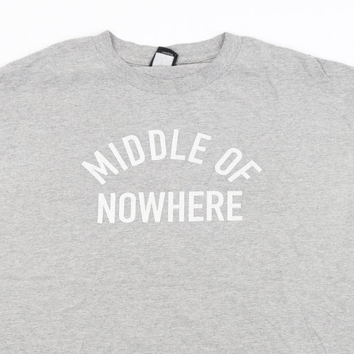 Preworn Mens Grey    T-Shirt Size L  - MIDDLE OF NOWHERE