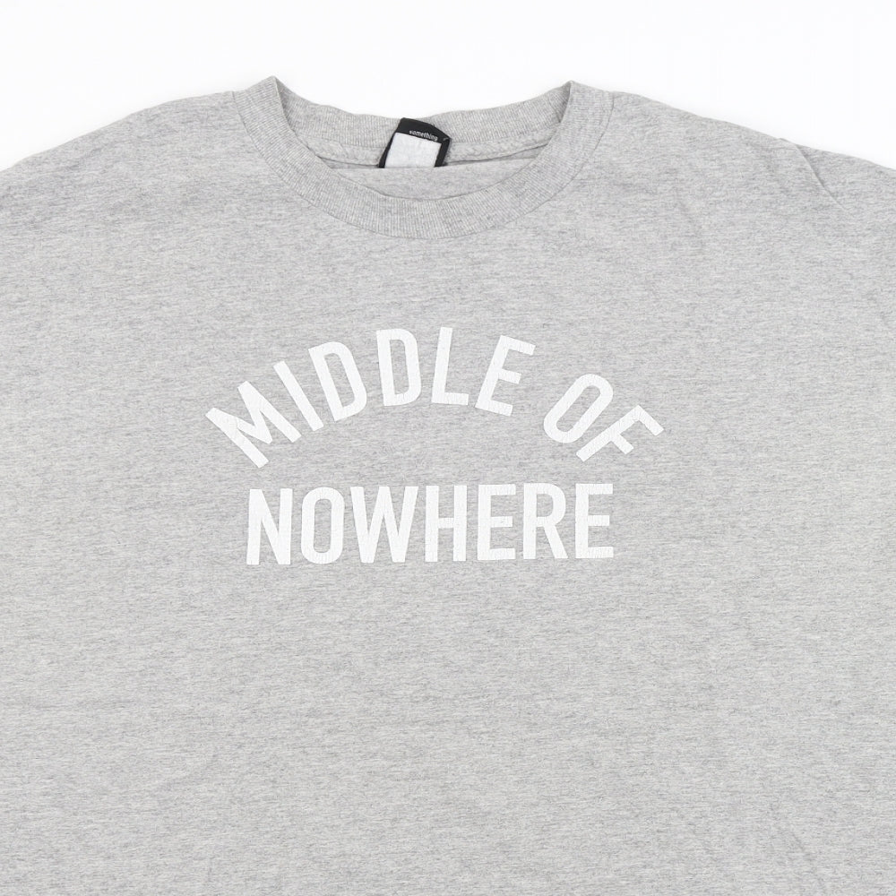 Preworn Mens Grey    T-Shirt Size L  - MIDDLE OF NOWHERE