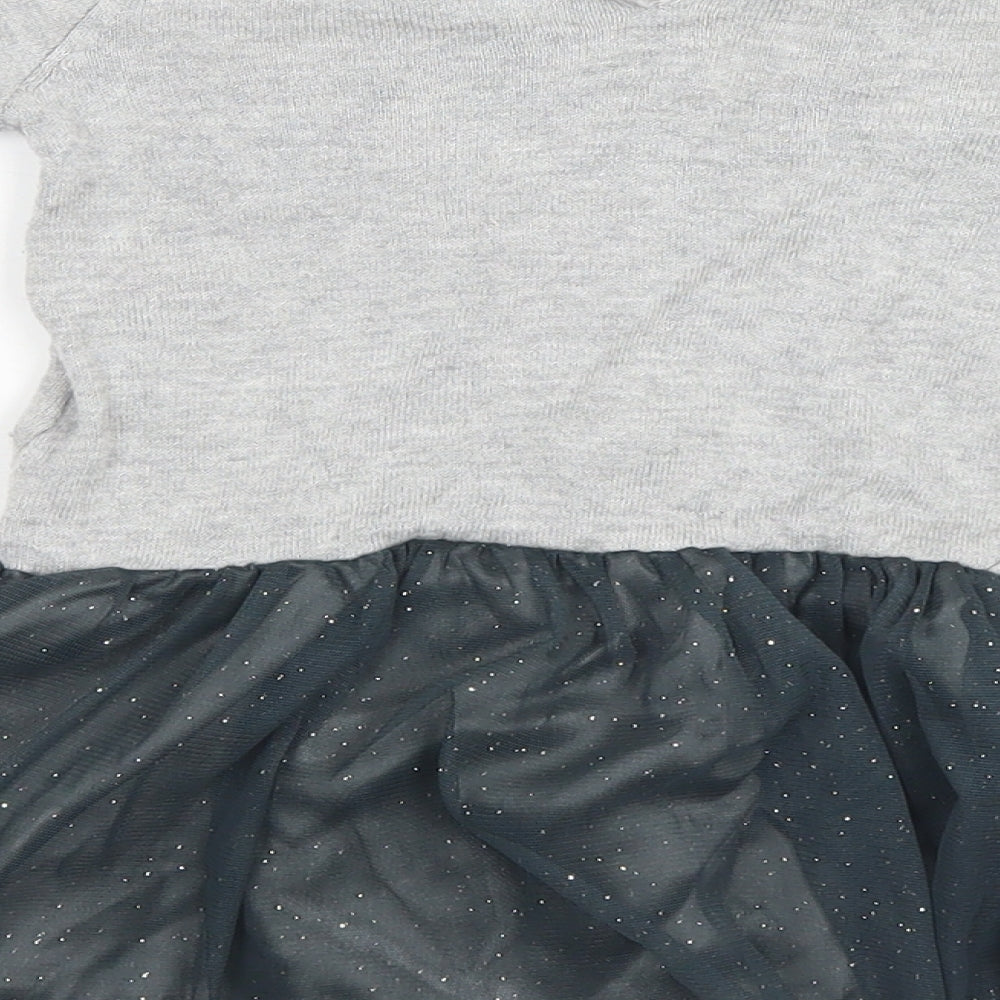 H&M Baby Grey   Pullover Jumper Size 12-18 Months  - Christmas