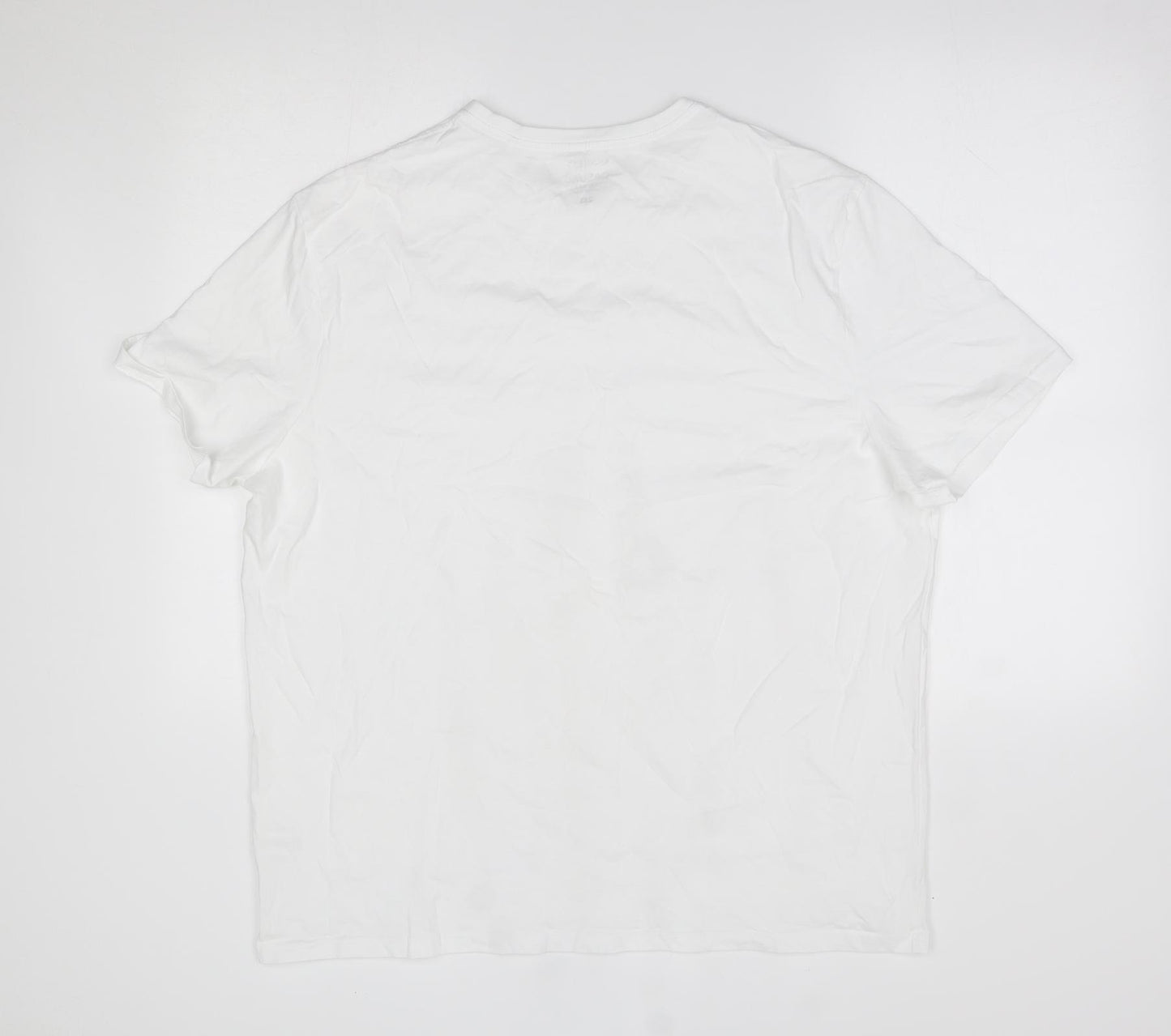 George Mens White    T-Shirt Size 2XL