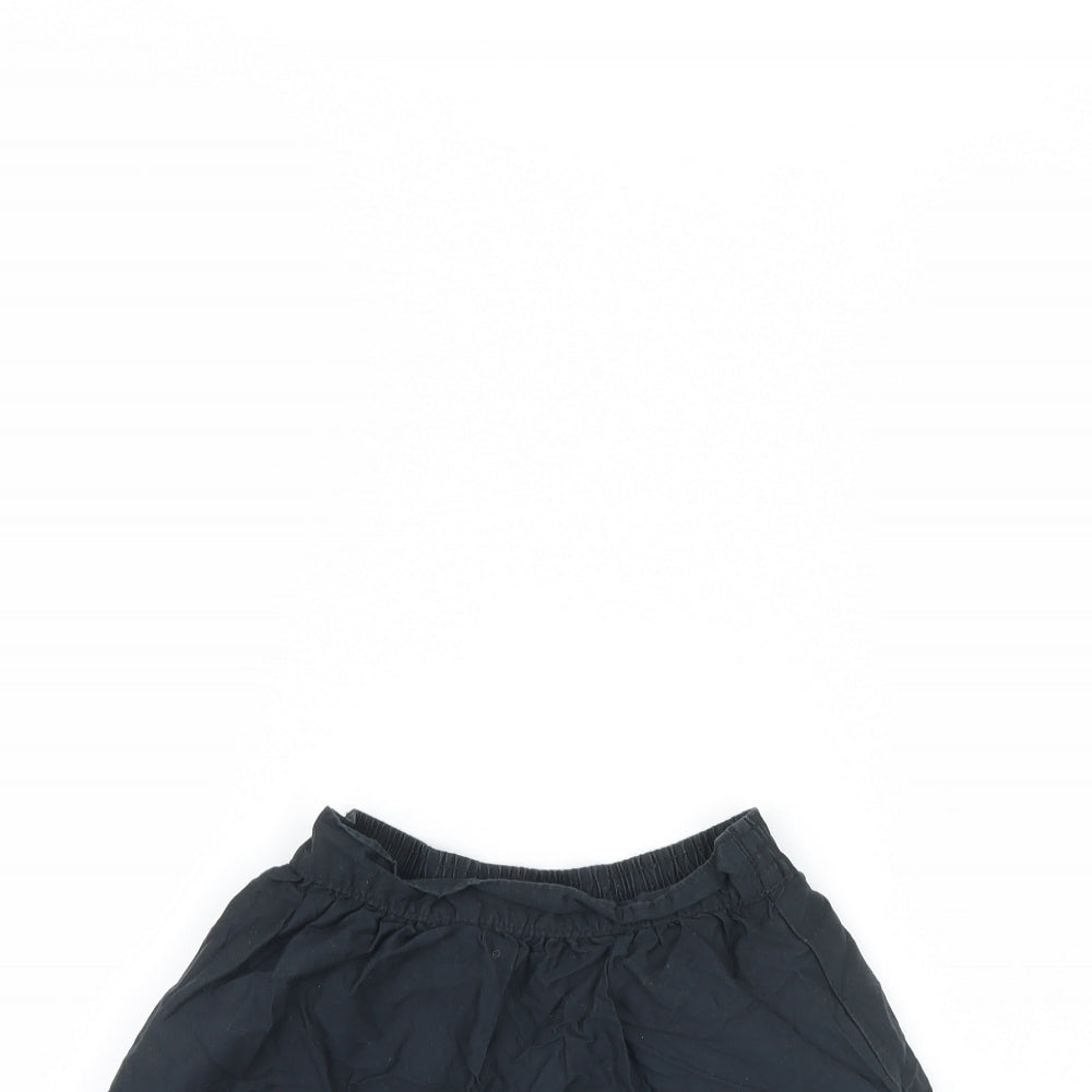 Oshkosh Girls Black   Mini Skirt Size 5 Years