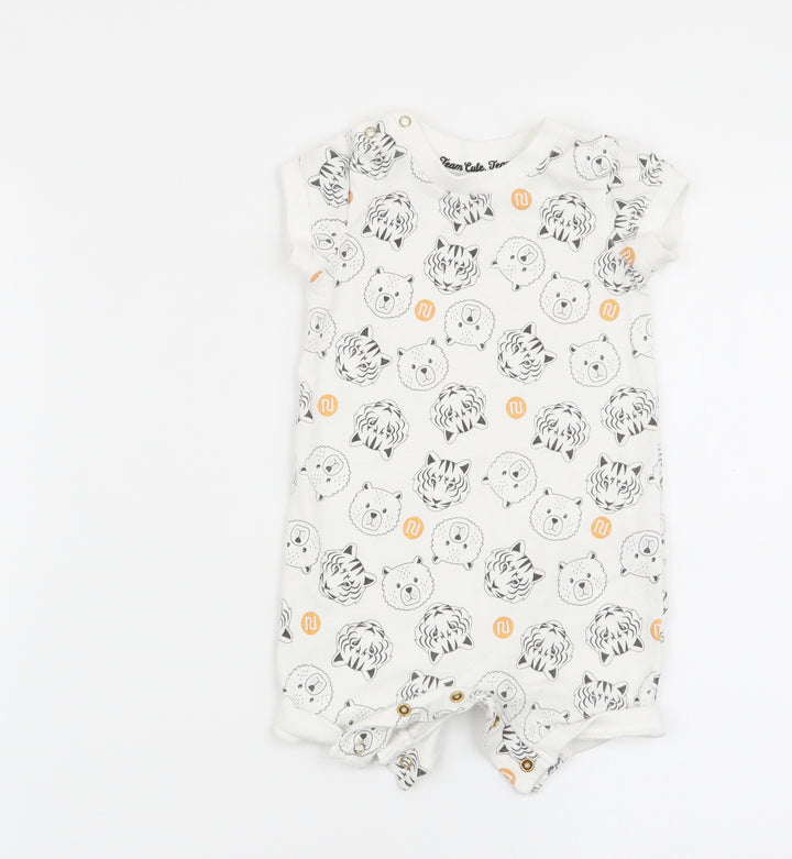 River Island Boys White Animal Print  Babygrow One-Piece Size 0-3 Months