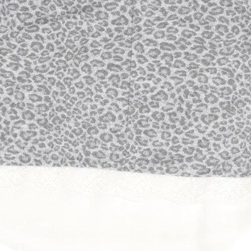 Primark Girls Grey Animal Print  Pullover Jumper Size 7-8 Years