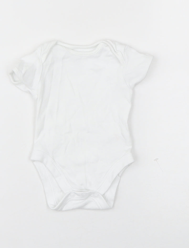 George Baby White   Babygrow One-Piece Size 3-6 Months