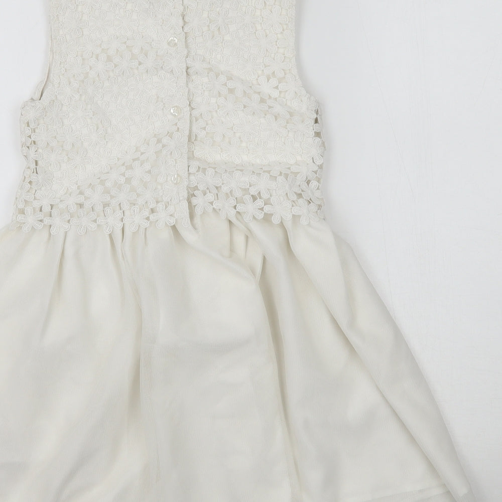Young Dimension Girls White  Lace Fit & Flare  Size 6-7 Years