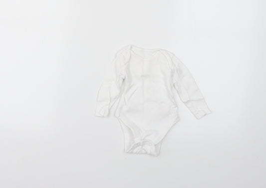 F&F Baby White   Babygrow One-Piece Size 0-3 Months