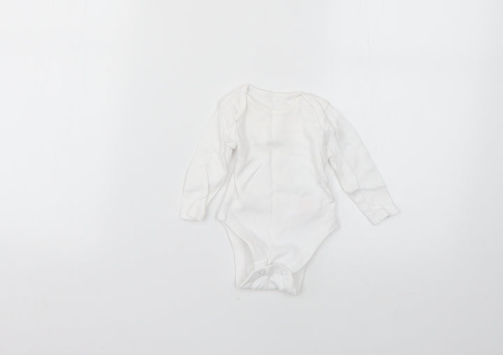 F&F Baby White   Babygrow One-Piece Size 0-3 Months