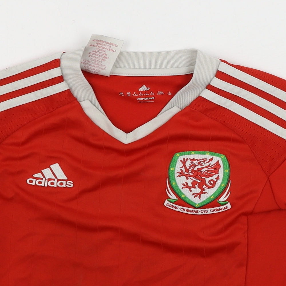 adidas Boys Red   Basic T-Shirt Size 7-8 Years  - WALES