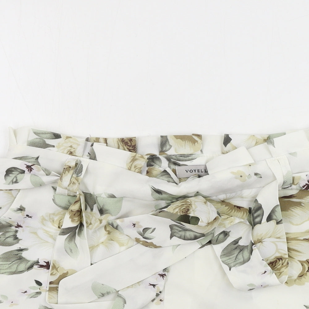 Voyelles  Womens White Floral  Sweat Shorts Size M