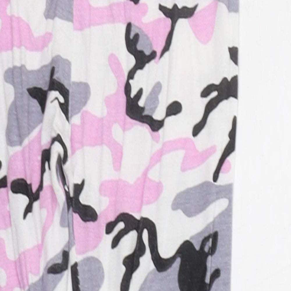 Preworn Girls Pink Camouflage  Jegging Trousers Size 9-10 Years