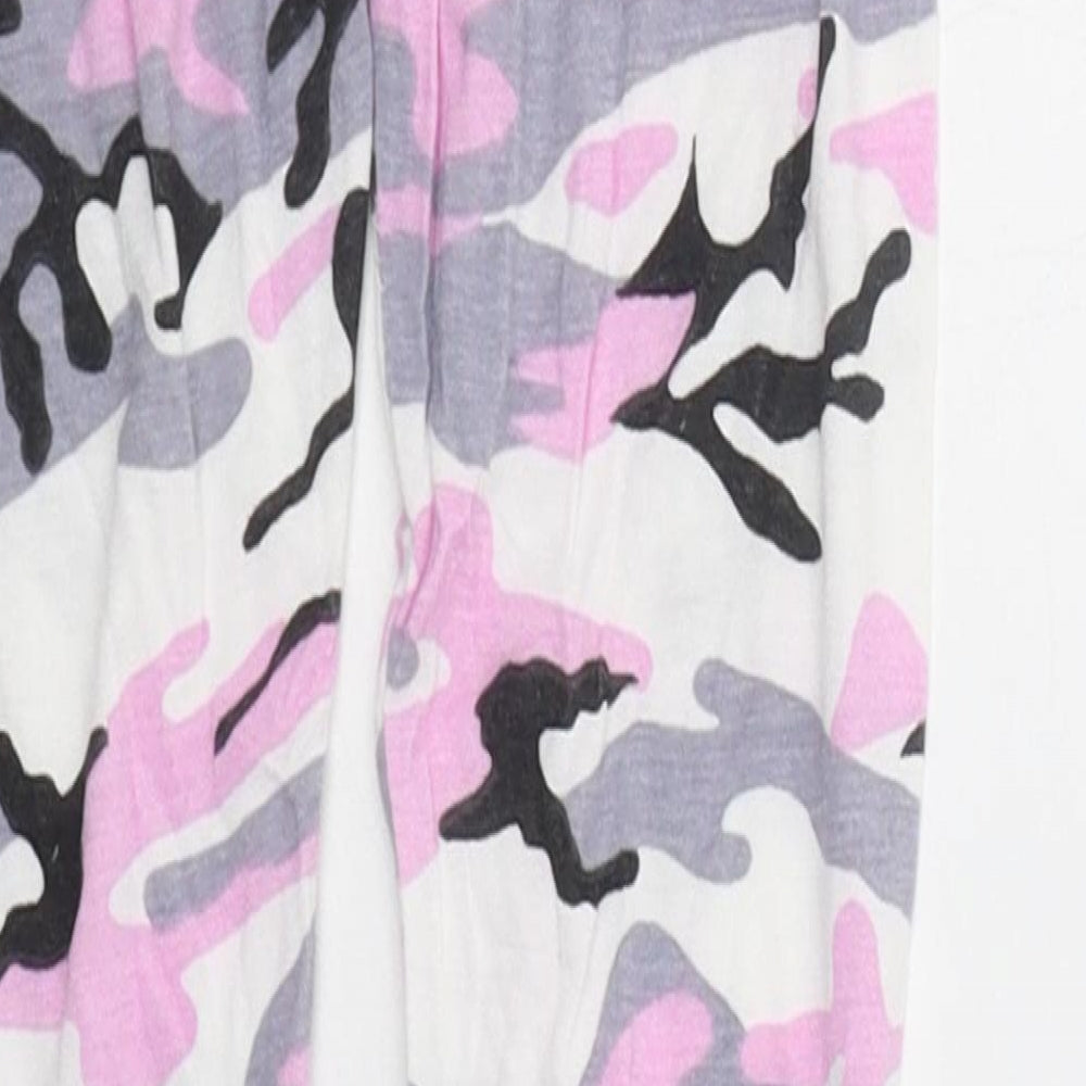 Preworn Girls Pink Camouflage  Jegging Trousers Size 9-10 Years