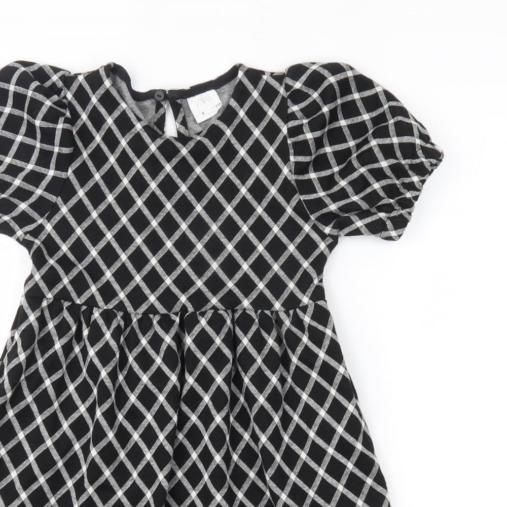 Zara Girls Black Check  Fit & Flare  Size 6 Years