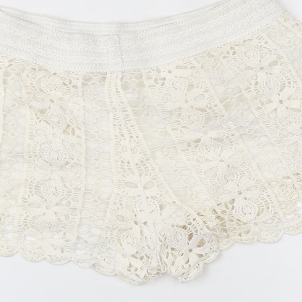 F&F Womens White   Sweat Shorts Size 6