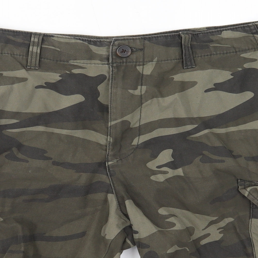 TU Mens Green Camouflage  Cargo Shorts Size 34