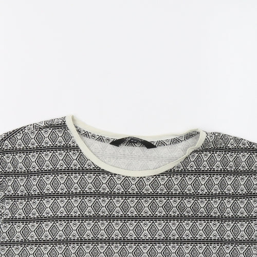 New Look Girls Black Geometric  Cropped Polo Size 12-13 Years