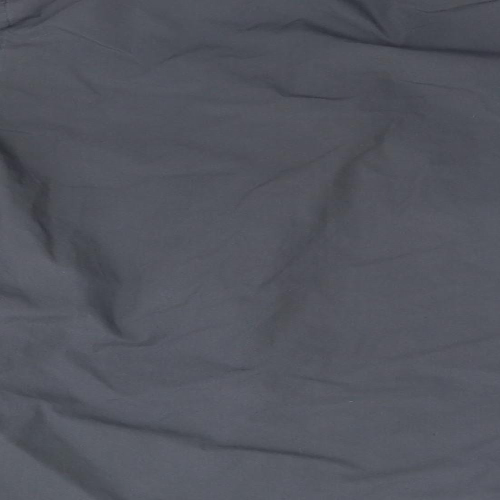 Taylor & Wright Mens Grey    Button-Up Size 15.5