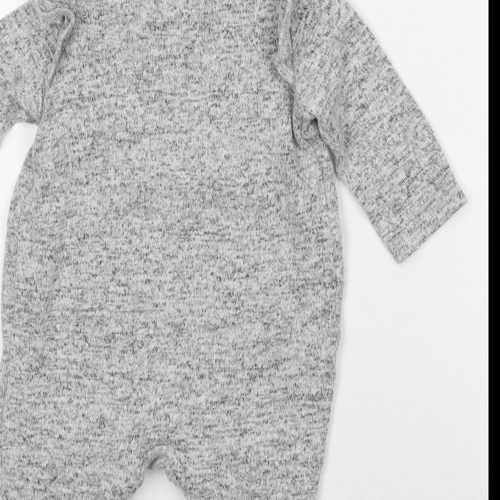 Fred&flo Baby Grey   Babygrow One-Piece Size 0-3 Months