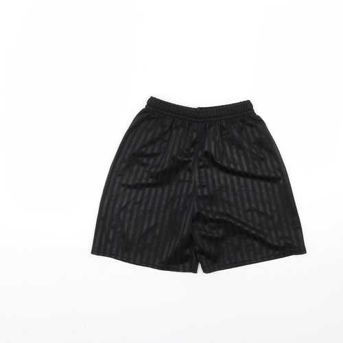 Preworn Boys Black   Sweat Shorts Size 11-12 Years