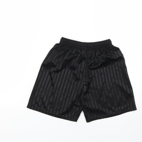 Preworn Boys Black   Sweat Shorts Size 11-12 Years