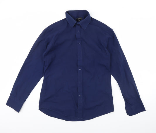 Front view of Taylor & Wright men’s blue dress shirt, size 15
