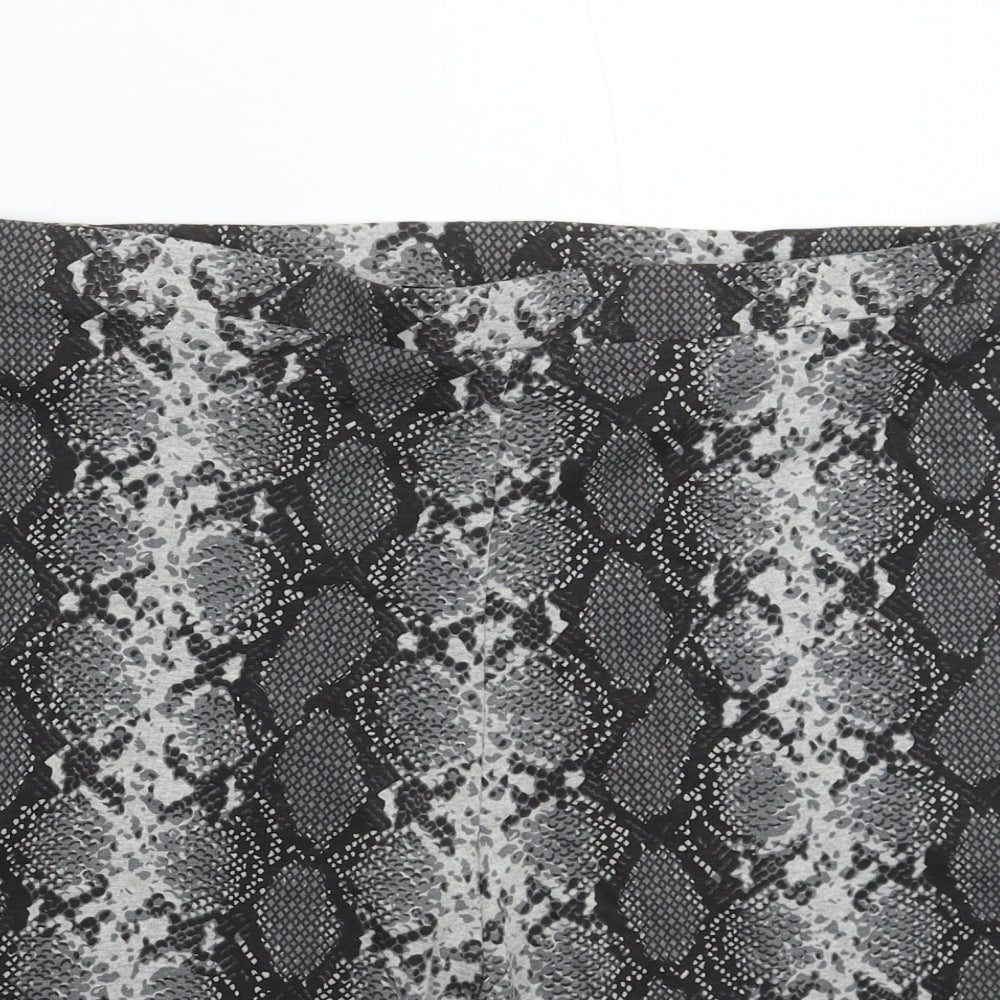 Missguided Womens Grey Animal Print  Compression Shorts Size 22