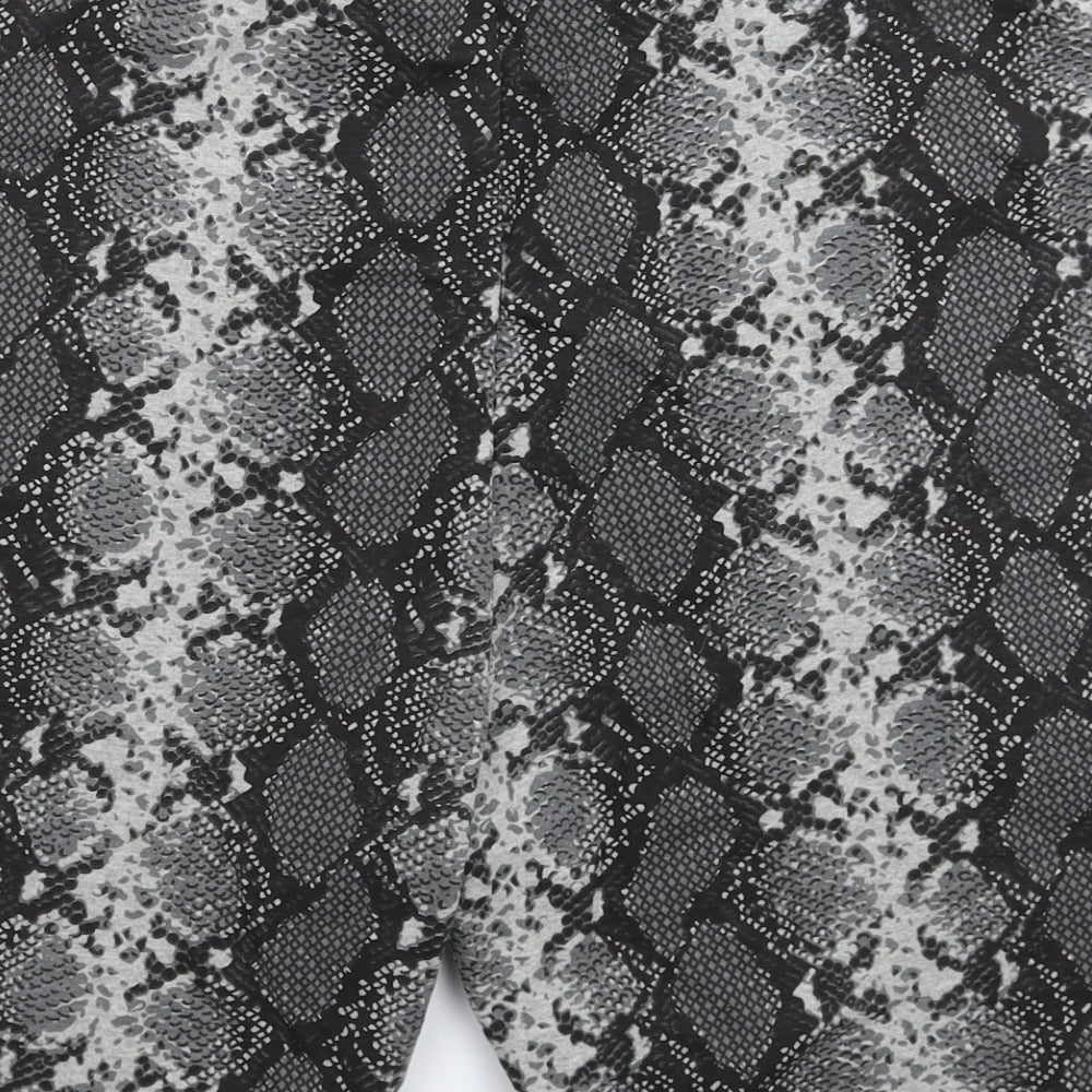 Missguided Womens Grey Animal Print  Compression Shorts Size 22