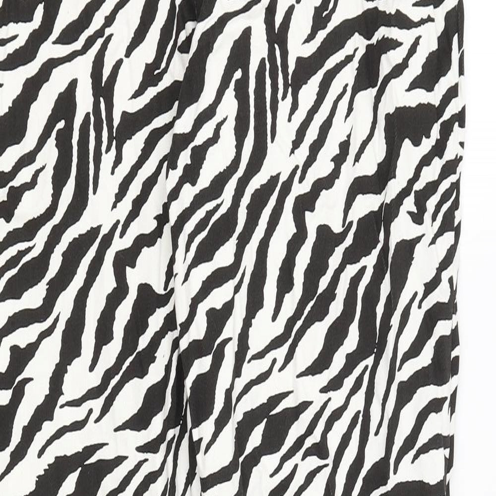 Motel Womens White Animal Print  Flared Jeans Size XL L33 in
